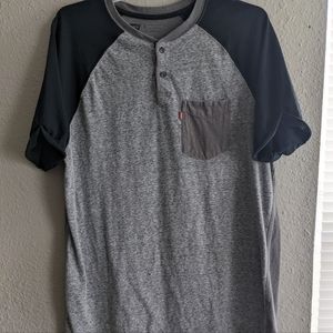 Levi's 117508 Men's Baseball Tshirt Size Medium